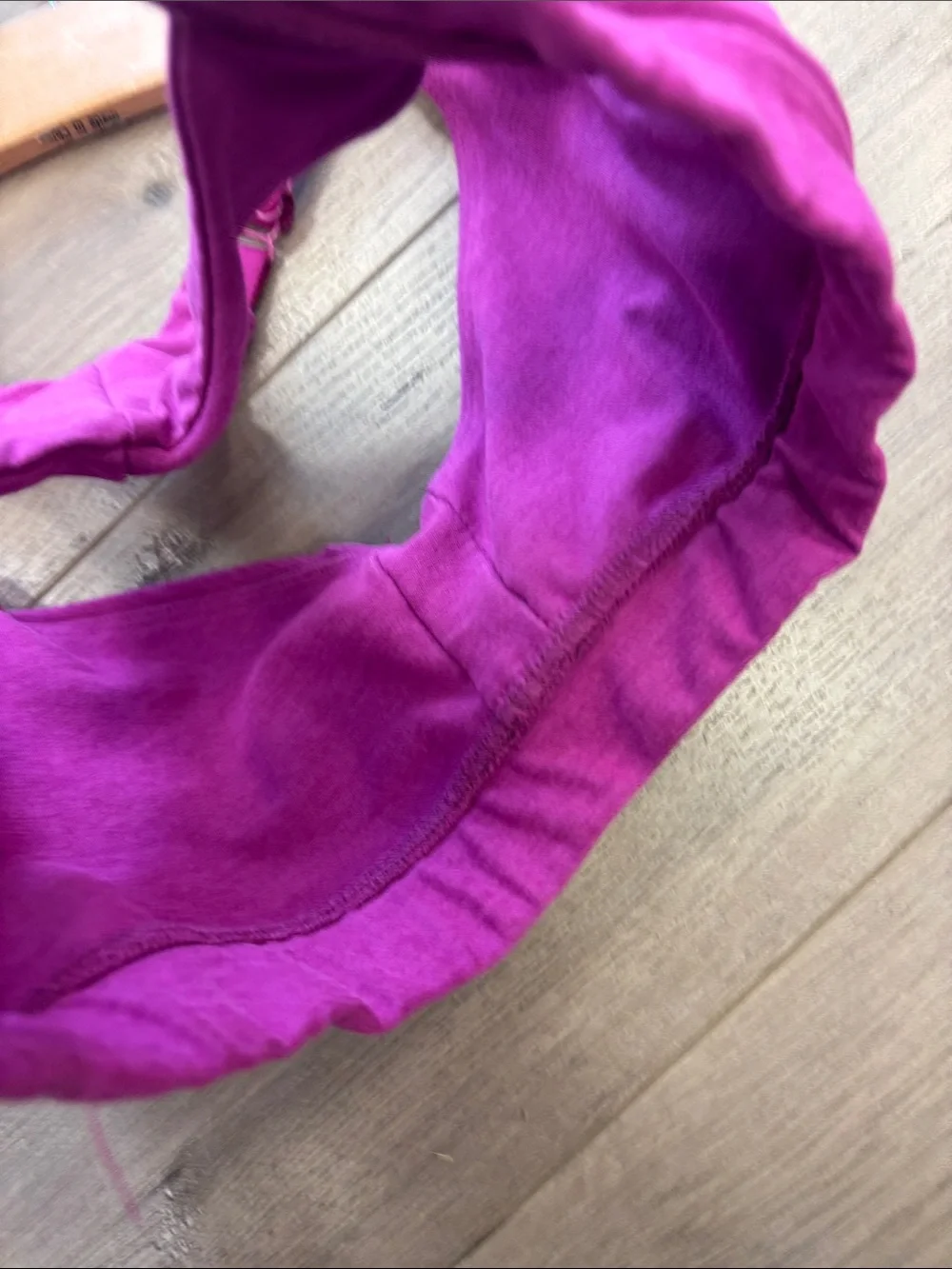 Beyond Yoga Beyond Center V-Neck Sports Bra